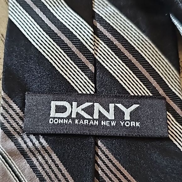 Black and silver tie DKNY - Picture 5 of 6